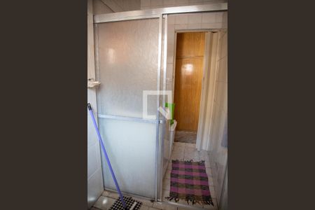 Casa à venda com 253m², 5 quartos e 2 vagas Casa à venda com 253m², 5 quartos e 2 vagasBanheiro