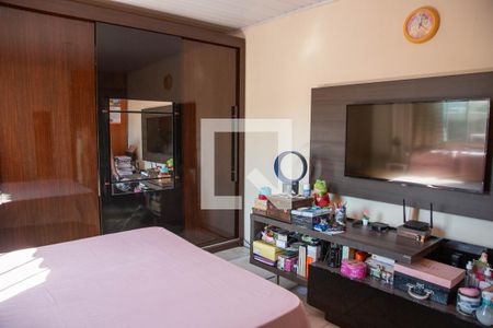 Casa à venda com 253m², 5 quartos e 2 vagas Casa à venda com 253m², 5 quartos e 2 vagasSuíte 2