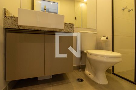 Banheiro de apartamento para alugar com 1 quarto, 28m² em Vila Mariana, São Paulo