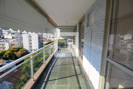 Varanda de apartamento para alugar com 2 quartos, 95m² em Laranjeiras, Rio de Janeiro