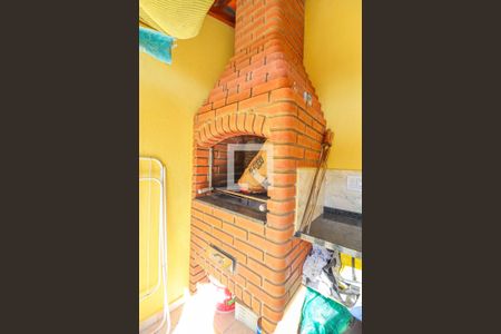 Casa à venda com 150m², 3 quartos e 2 vagas Casa à venda com 150m², 3 quartos e 2 vagasÁrea gourmet