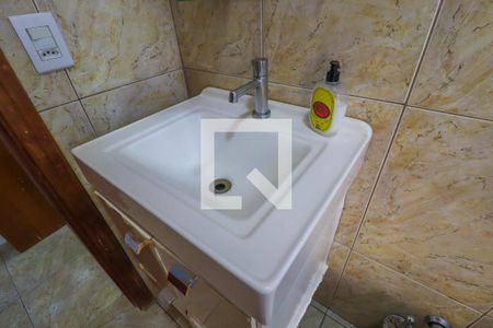 Casa à venda com 150m², 3 quartos e 2 vagas Casa à venda com 150m², 3 quartos e 2 vagasBanheiro da Suíte