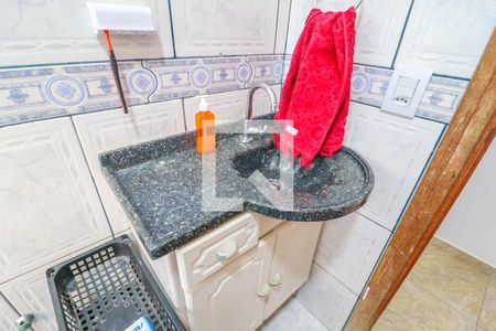 Casa à venda com 150m², 3 quartos e 2 vagas Casa à venda com 150m², 3 quartos e 2 vagasBanheiro