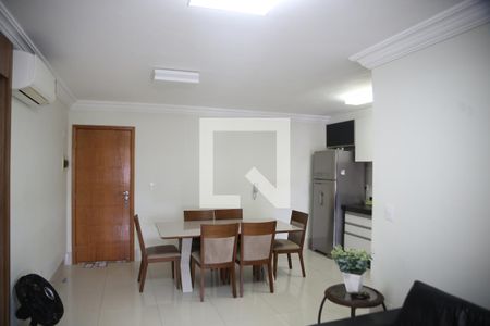 Sala de apartamento para alugar com 2 quartos, 90m² em Vilamar, Praia Grande