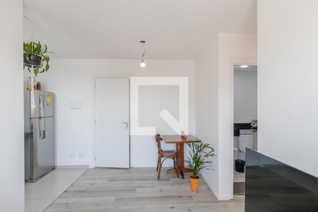 Sala de apartamento à venda com 2 quartos, 42m² em Jardim Santa Emília, São Paulo