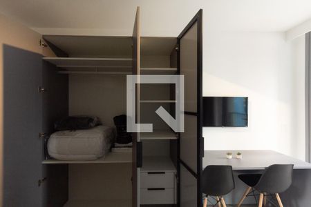 Studio de kitnet/studio para alugar com 1 quarto, 24m² em Indianópolis, São Paulo