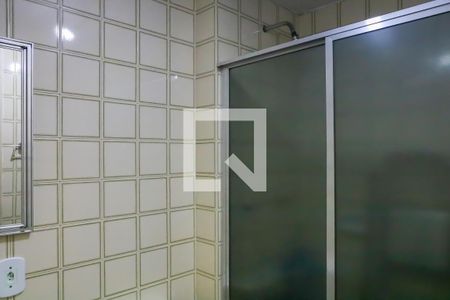 Apartamento à venda com 58m², 2 quartos e 1 vaga Apartamento à venda com 58m², 2 quartos e 1 vagaBanheiro