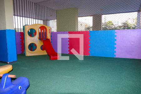 Apartamento à venda com 58m², 2 quartos e 1 vaga Apartamento à venda com 58m², 2 quartos e 1 vagaÁrea comum - Playground