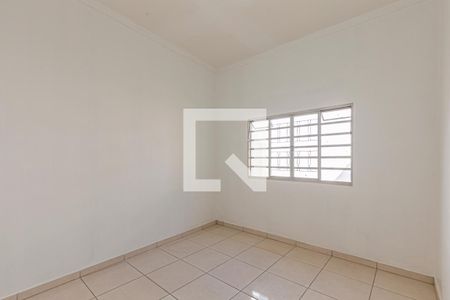 Quarto 2 de casa para alugar com 2 quartos, 214m² em Vila Vilma, Santo André