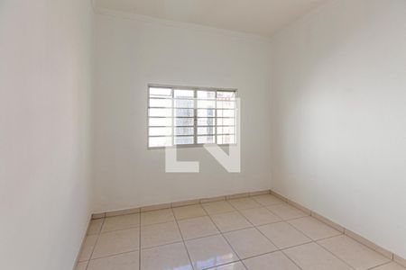 Quarto 2 de casa para alugar com 2 quartos, 214m² em Vila Vilma, Santo André