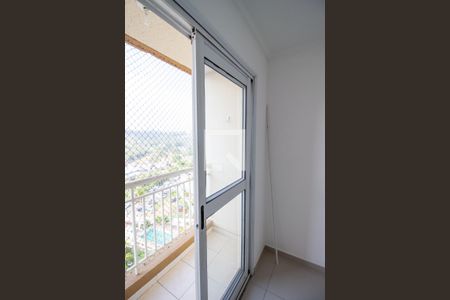 Sala / Varanda de apartamento para alugar com 2 quartos, 50m² em Vila São Paulo, Ferraz de Vasconcelos