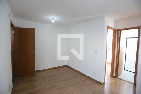 Sala de apartamento para alugar com 2 quartos, 47m² em Parque Santa Rosa, Suzano