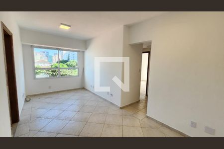 Sala de apartamento para alugar com 2 quartos, 65m² em Ponta da Praia, Santos