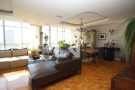 Sala de apartamento à venda com 4 quartos, 207m² em Centro Histórico, Porto Alegre