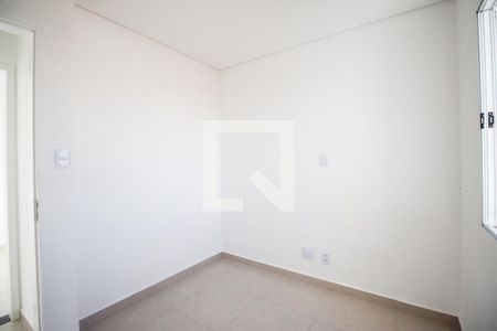 Quarto 1 de apartamento para alugar com 2 quartos, 41m² em Vila Guilherme, São Paulo