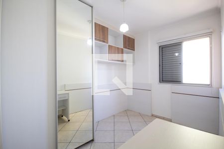 Quarto 2 de apartamento para alugar com 2 quartos, 64m² em Bussocaba, Osasco