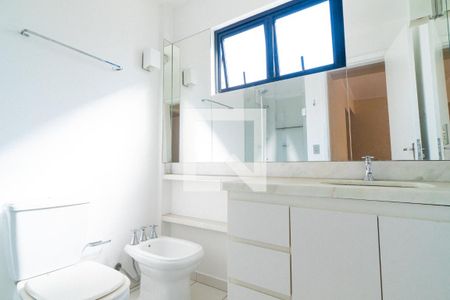 Banheiro de apartamento à venda com 1 quarto, 60m² em Mirandópolis, São Paulo