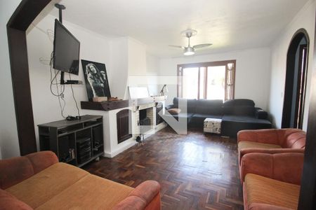 Sala de Estar de casa à venda com 3 quartos, 200m² em Espírito Santo, Porto Alegre