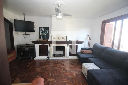 Sala de Estar de casa à venda com 3 quartos, 200m² em Espírito Santo, Porto Alegre