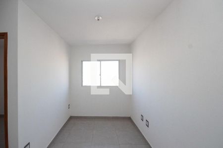 Sala de apartamento para alugar com 1 quarto, 32m² em Vila Margarida, São Paulo