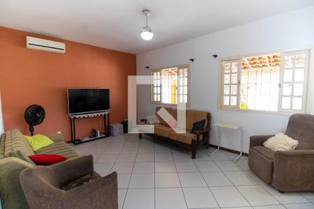 Sala 1 de casa para alugar com 4 quartos, 300m² em Serra Grande, Niterói