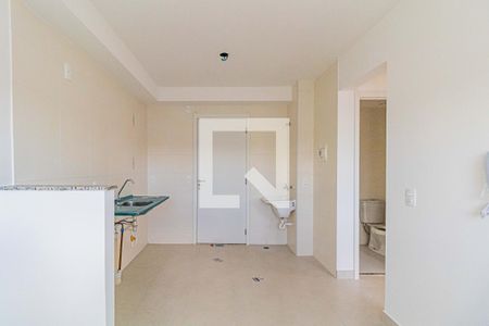 Sala/Cozinha de apartamento para alugar com 2 quartos, 32m² em Jardim Celeste, São Paulo