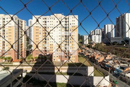 Vista de apartamento à venda com 2 quartos, 44m² em Vila Suzana, São Paulo