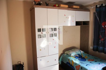 Quarto 2 de casa à venda com 3 quartos, 200m² em Vila Carolina, São Paulo