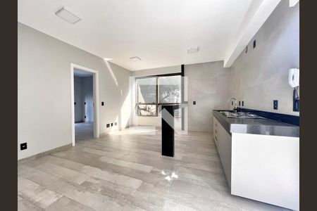 Cozinha de apartamento à venda com 1 quarto, 116m² em Lourdes, Belo Horizonte