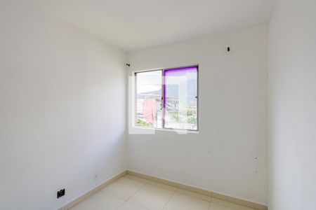 Quarto 1 de apartamento para alugar com 2 quartos, 52m² em Freguesia de Jacarepaguá, Rio de Janeiro