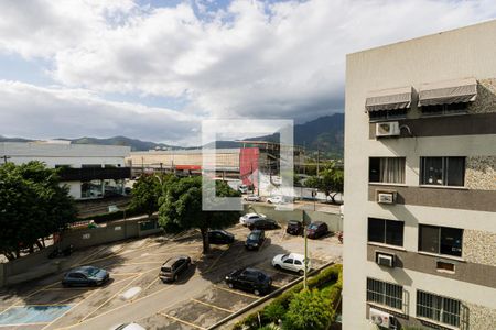 Vista da Sala de apartamento para alugar com 2 quartos, 52m² em Freguesia de Jacarepaguá, Rio de Janeiro