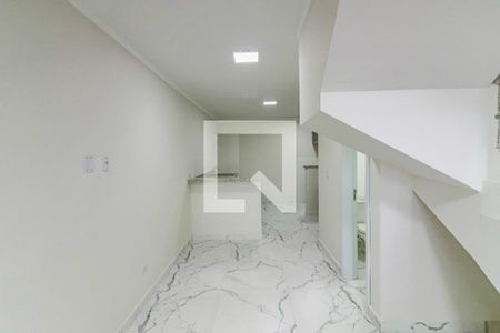 Sala de casa para alugar com 1 quarto, 58m² em Jardim Pinheiros, São Paulo