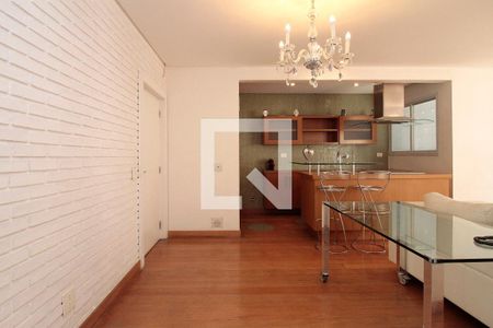 Sala de apartamento para alugar com 2 quartos, 75m² em Santa Cecilia, São Paulo