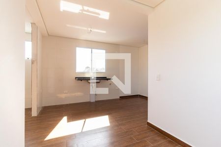 Sala e Cozinha de apartamento à venda com 2 quartos, 45m² em Itaquera, São Paulo