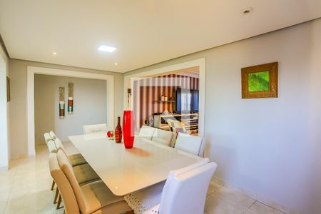 Sala de Jantar de casa à venda com 3 quartos, 150m² em Jardim Maria Rosa, Taboão da Serra