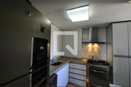 Cozinha de apartamento para alugar com 3 quartos, 90m² em Serrinha, Goiânia