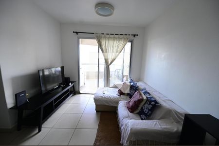 Sala de apartamento para alugar com 3 quartos, 90m² em Serrinha, Goiânia
