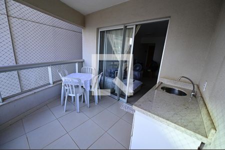 Varanda de apartamento para alugar com 3 quartos, 90m² em Serrinha, Goiânia