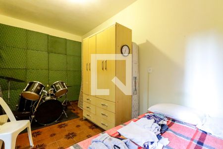 Suíte de casa à venda com 3 quartos, 125m² em Vila Leonor, São Paulo