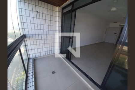 Sacada Sala de apartamento para alugar com 2 quartos, 114m² em Itararé, São Vicente