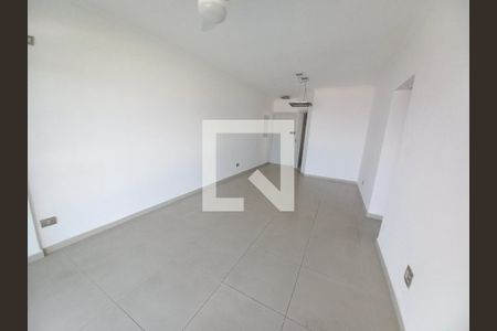 Sala de apartamento para alugar com 2 quartos, 114m² em Itararé, São Vicente