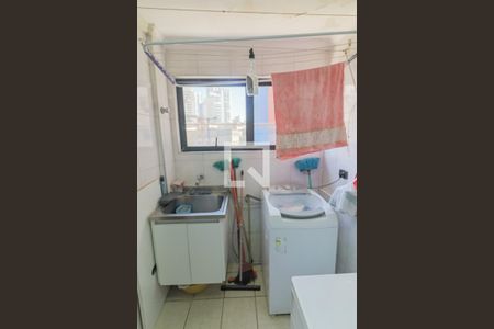 Apartamento à venda com 158m², 4 quartos e 2 vagas Apartamento à venda com 158m², 4 quartos e 2 vagasLavanderia