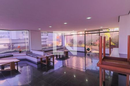 Apartamento à venda com 158m², 4 quartos e 2 vagas Apartamento à venda com 158m², 4 quartos e 2 vagasÁrea comum - Salão de festas