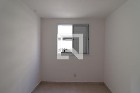 Quarto 1 de apartamento para alugar com 2 quartos, 44m² em Jardim Íris, São Paulo