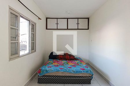 Quarto 1 de casa para alugar com 2 quartos, 90m² em Vila Constança, São Paulo