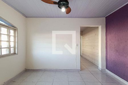 Sala de casa para alugar com 2 quartos, 90m² em Vila Constança, São Paulo