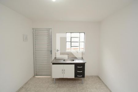 Sala/Cozinha de casa para alugar com 1 quarto, 35m² em Vila Constança, São Paulo