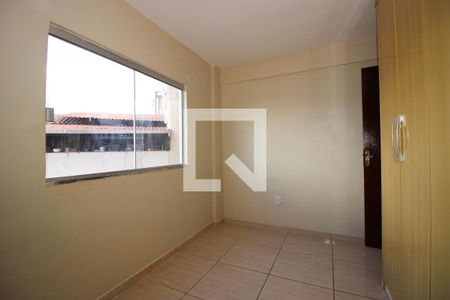 Quarto 2 de apartamento para alugar com 2 quartos, 65m² em Guará Ii, Brasília