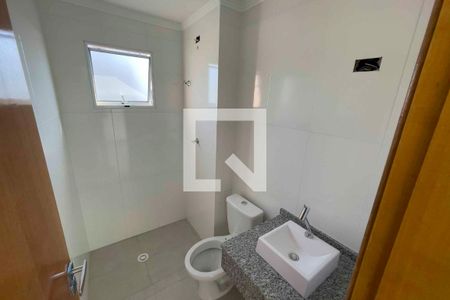 Banheiro de apartamento para alugar com 1 quarto, 30m² em Vila Margarida, São Paulo