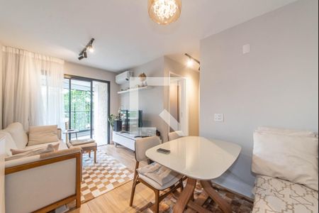 Sala de apartamento para alugar com 2 quartos, 70m² em Vila Cordeiro, São Paulo